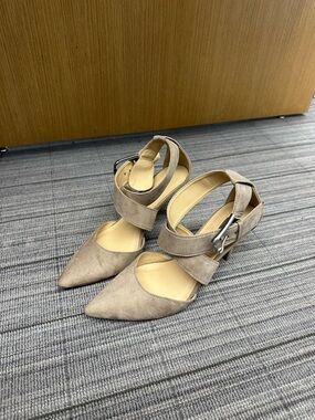 Suede Pointed Toe Heels in Taupe